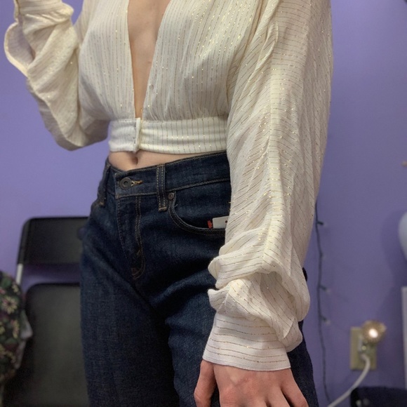 Deep V Long Sleeve - Picture 7 of 7